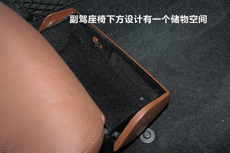 E E300L ˶