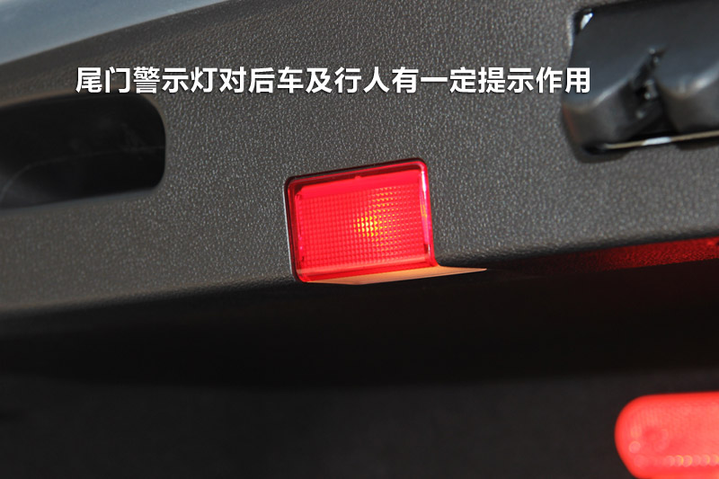 E E300L ˶