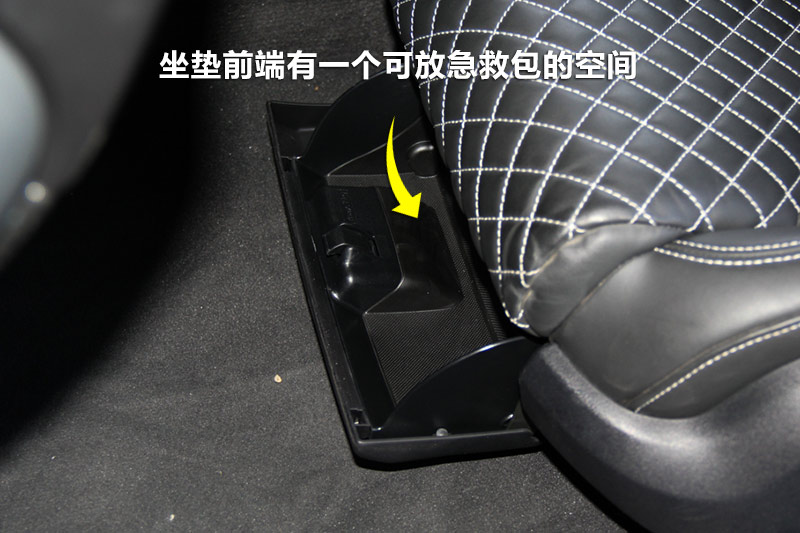 µR8 V10 coupe