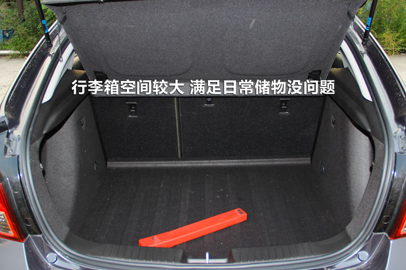 ³Ʊ 1.6L Զ