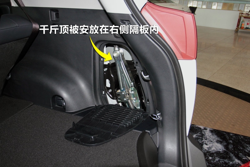 RAV4 2.5L Զ