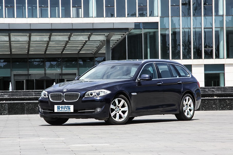 宝马5系旅行车 530i 领先版