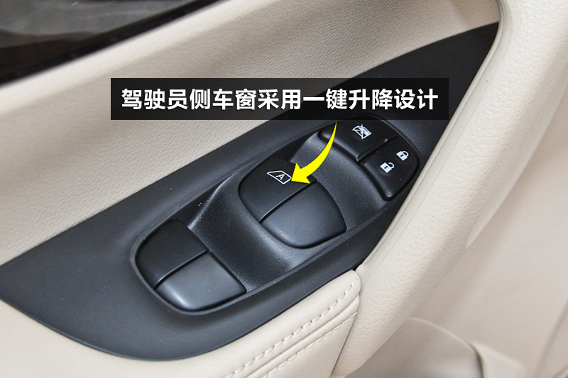 濥 2.5L CVT