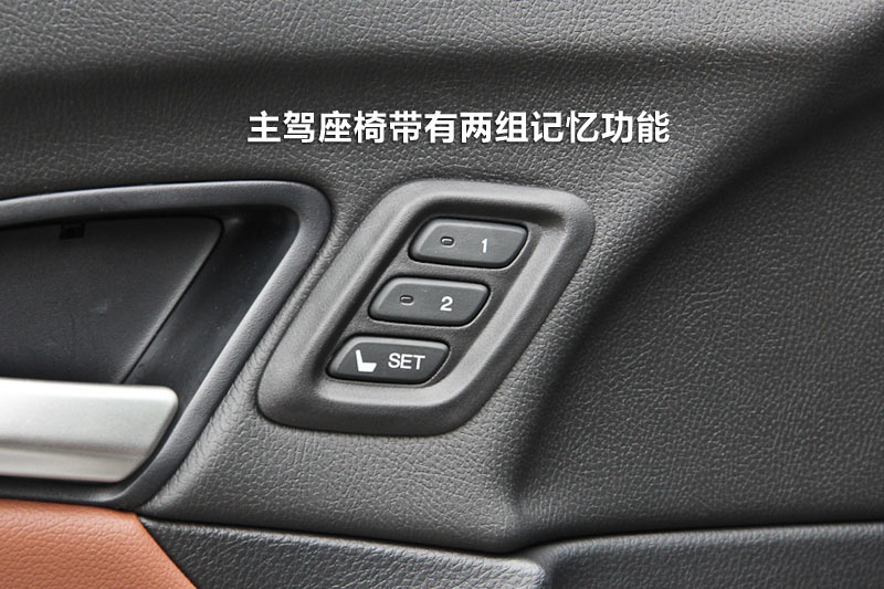 ʫͼ 3.0L AWD󵼺