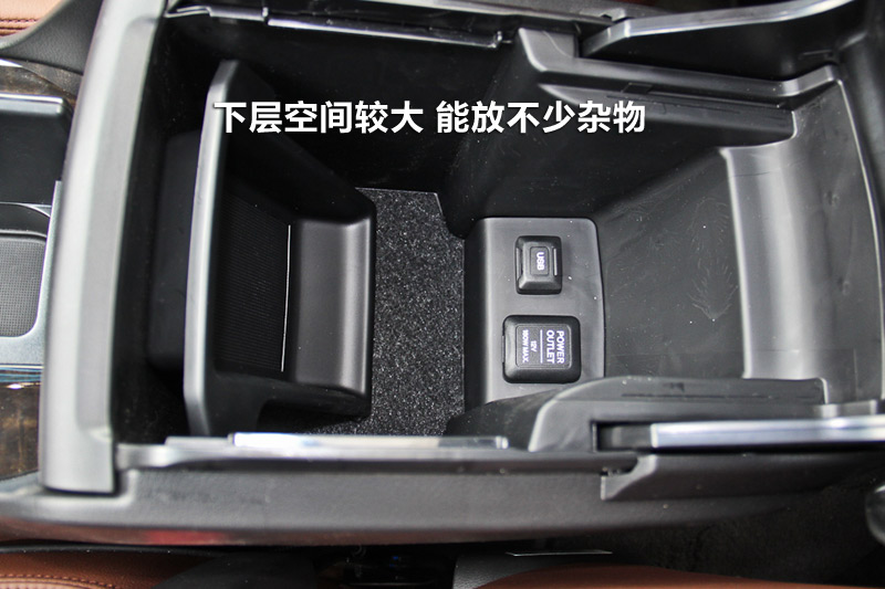 ʫͼ 3.0L AWD󵼺