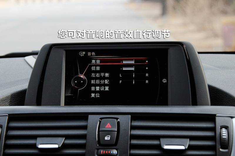 2ϵ 220i