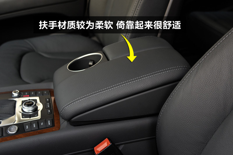µQ7 40 TFSI ذ