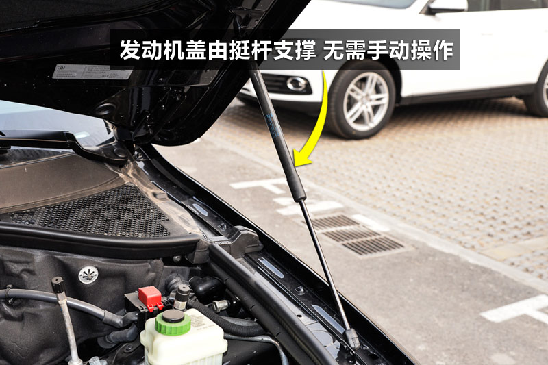 µQ7 40 TFSI ذ