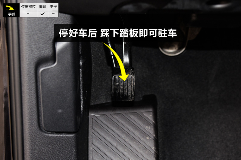 µQ7 40 TFSI ذ
