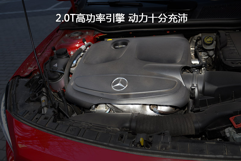 GLA 260 4MATIC ˶  