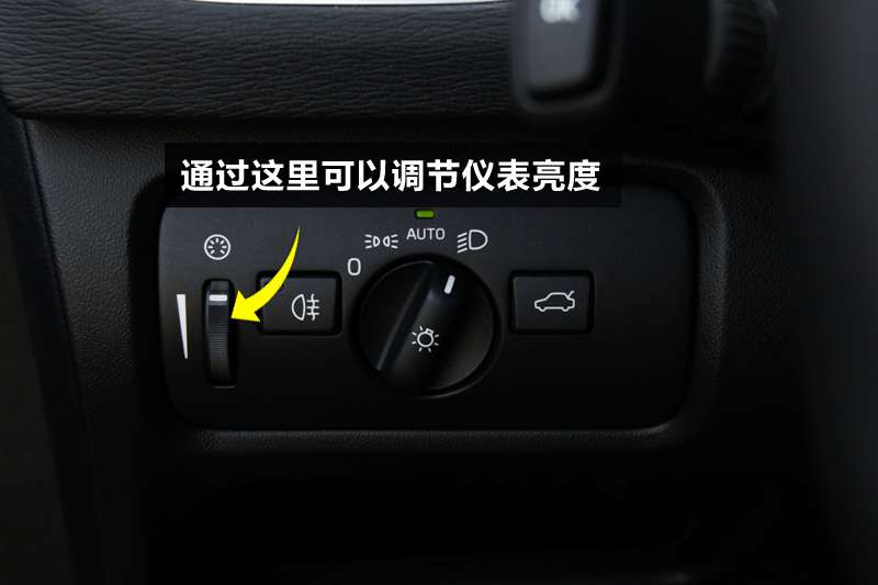 沃尔沃v40 2.0t t4 智雅版