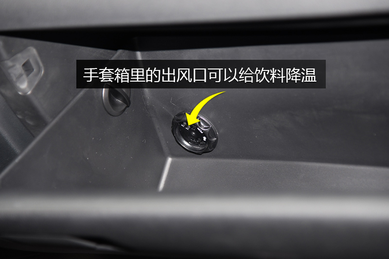 춯 1.6L Զ콢