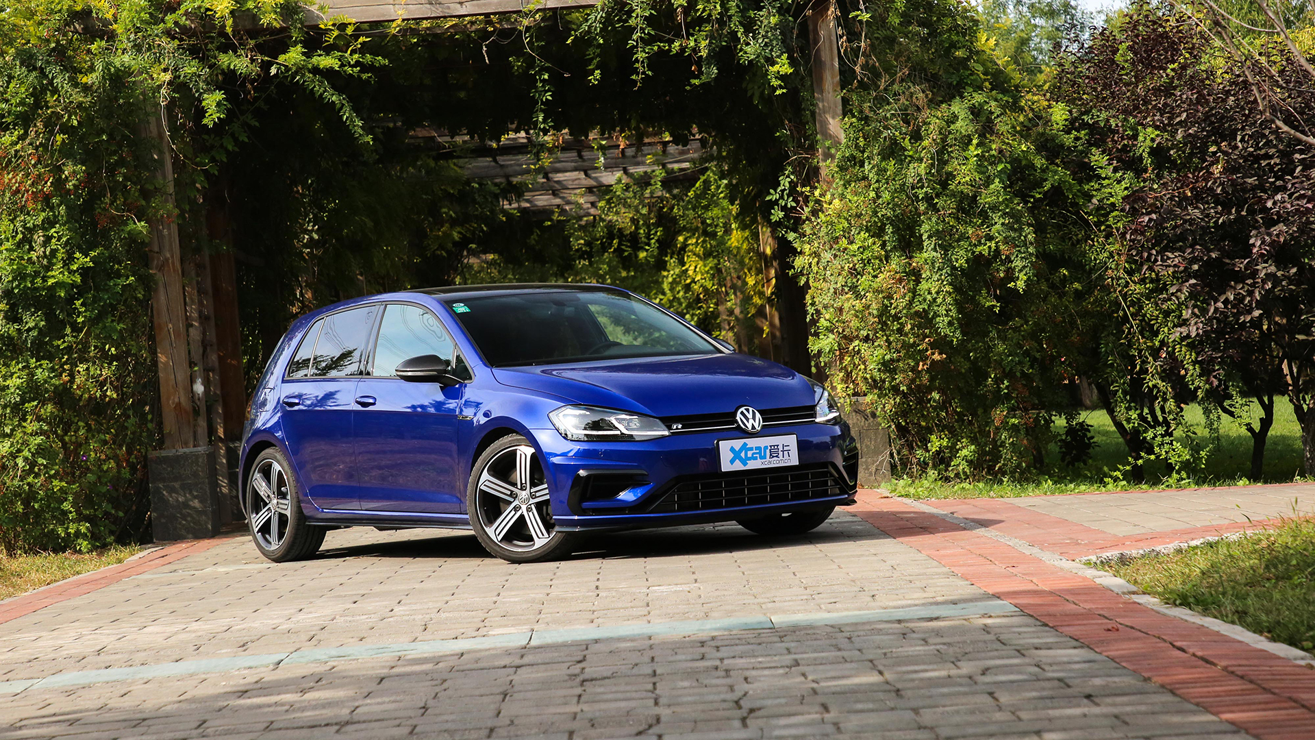 golf r 2.0t