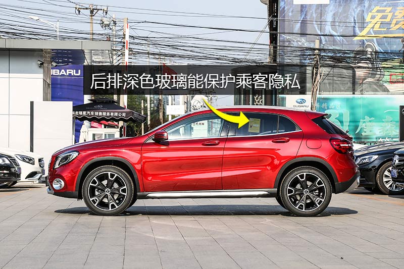 GLA 220 4MATIC ʱ