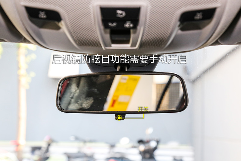 GLA 220 4MATIC ʱ