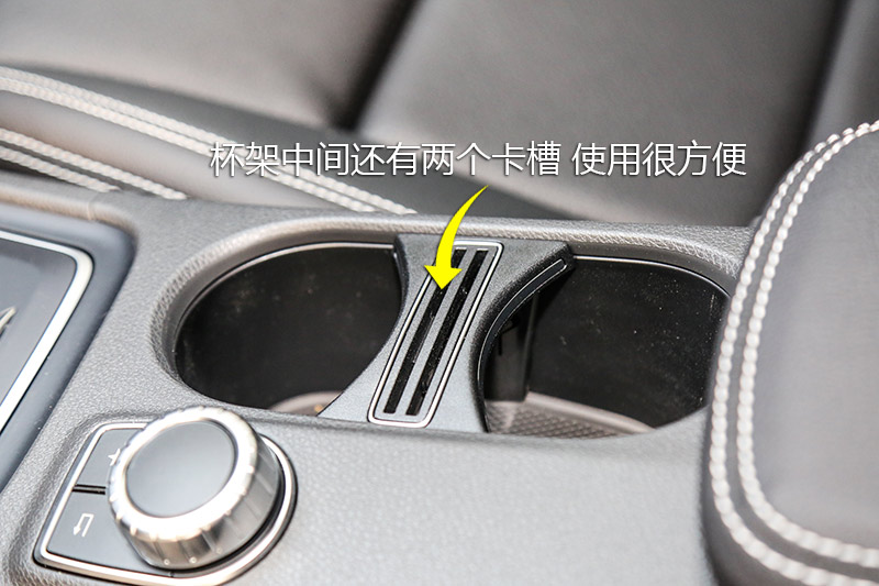 GLA 220 4MATIC ʱ