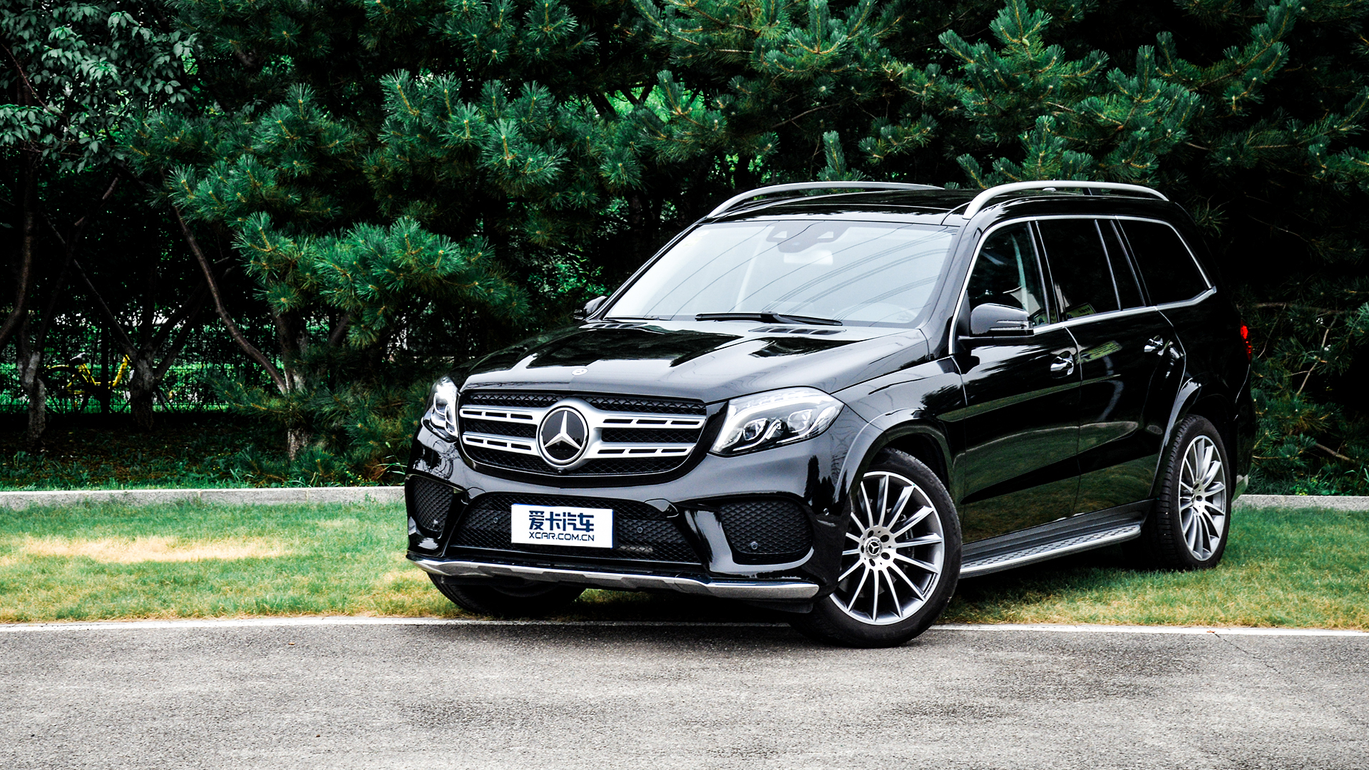 奔驰gls级 改款 gls 500 4matic