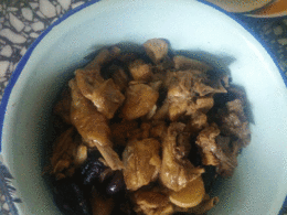 红烧鸡块
