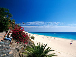 ··大西洋的浪··比基尼··加纳·BOJO Beach··