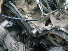 荣威750 2.5V6发动机更换正时皮带水泵套装