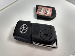 汉兰达2.0T 如何换车钥匙电池