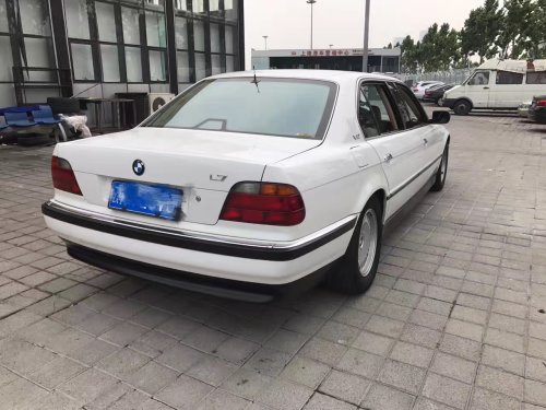 【上海市】宝马7系 1998款 728li