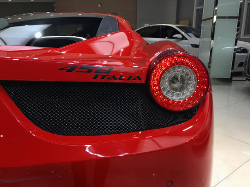 【上海市】458 2010款 4.5L Italia实拍图