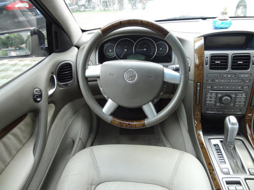 别克荣御2005款28豪华版