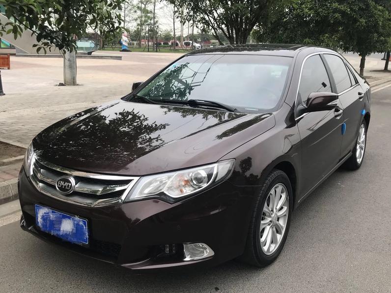 【成都市】思锐 2013款 1.5ti 手动尊享版